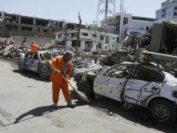 Entre las víctimas figuran once guardias de seguridad afganos de la embajada de EU. EFE / J. Jalali