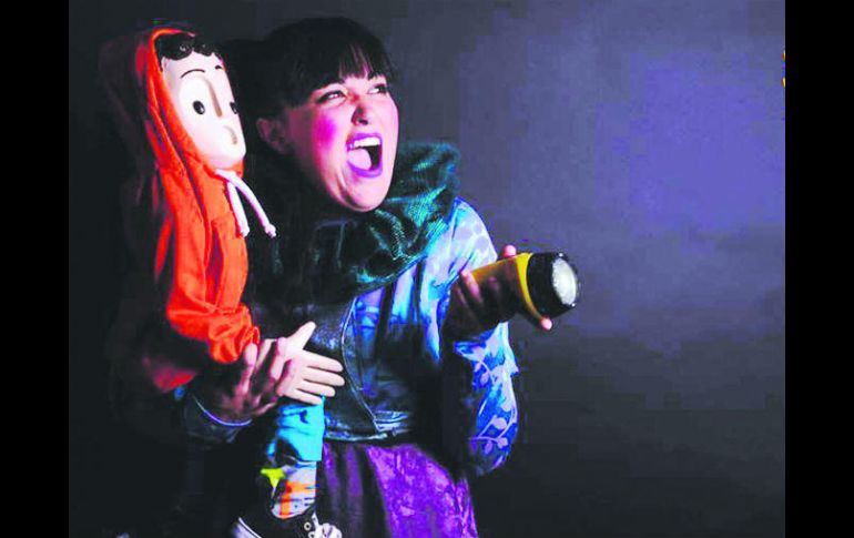 Dramaturgia. El montaje incluye títeres, objetos y máscaras. ESPECIAL /