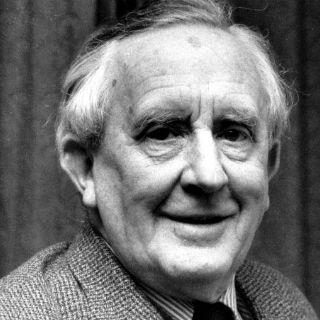 Sale publicado el cuento de Beren y Lúthien, de Tolkien