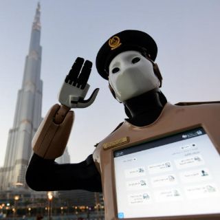 Un robot, al servicio de la policía de Dubai