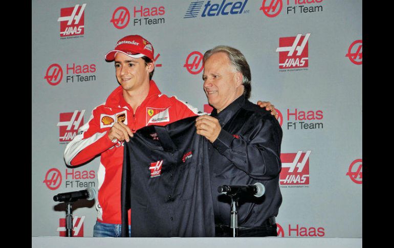 Gutiérrez (I) participó en Fórmula Uno el año pasado con la escudería Haas. SUN / ARCHIVO