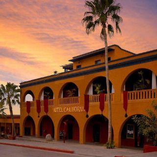 El 'Hotel California' le responde a 'The Eagles'