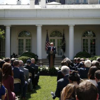 Trump anuncia salida de EU del Acuerdo de París