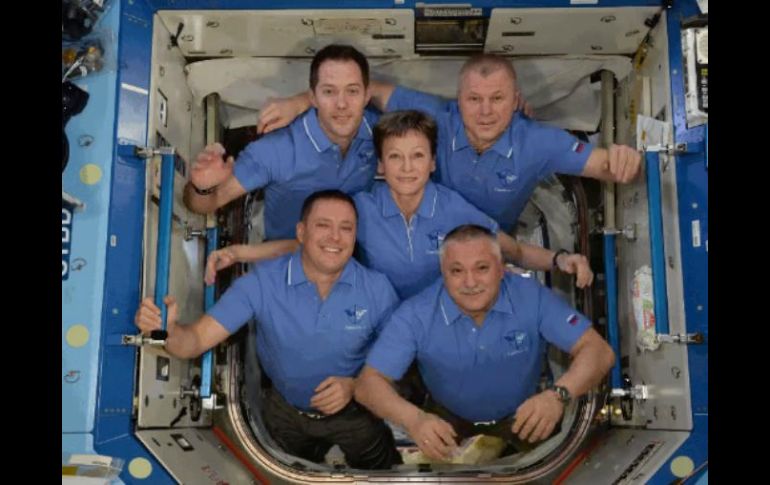 Thomas y Oleg Novitsky emprenderán un viaje de tres horas de duración. TWITTER / @Thom_astro