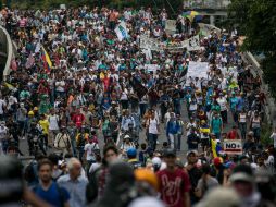 El Tribunal Supremo venezolano ha exigido a algunos gobernantes remover las barricadas de las calles de forma inmediata. EFE / M. Gutierrez