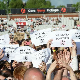 Robbie Williams y Take That, en 'One Love Manchester'
