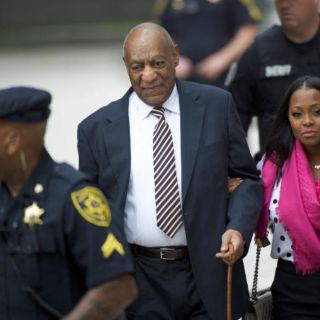 Bill Cosby llega a corte de EU para su primer juicio
