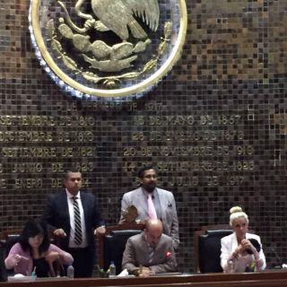 Congreso envía a la congeladora desafuero contra Barba