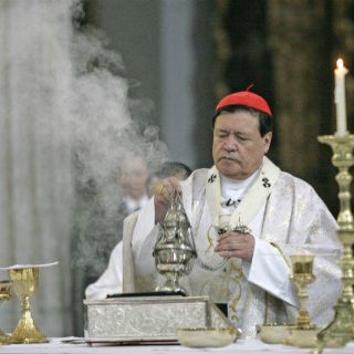 Cardenal Norberto Rivera festeja sus 75 años