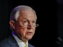 Según los medios, el enfado de Trump hacia Sessions también está relacionado con el bloqueo de su veto migratorio. EFE / E. Lesser