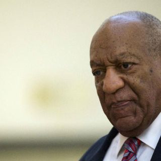 Acusadora de Cosby se apega a su versión en la corte