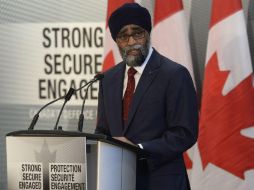 El anuncio lo hizo el ministro de Defensa, Harjit Sajjan. AP / A. Wyld/The Canadian Press