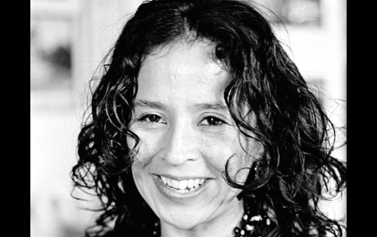 Autora. Bibiana Camacho presenta su tercera novela con el sello oaxaqueño. ESPECIAL /