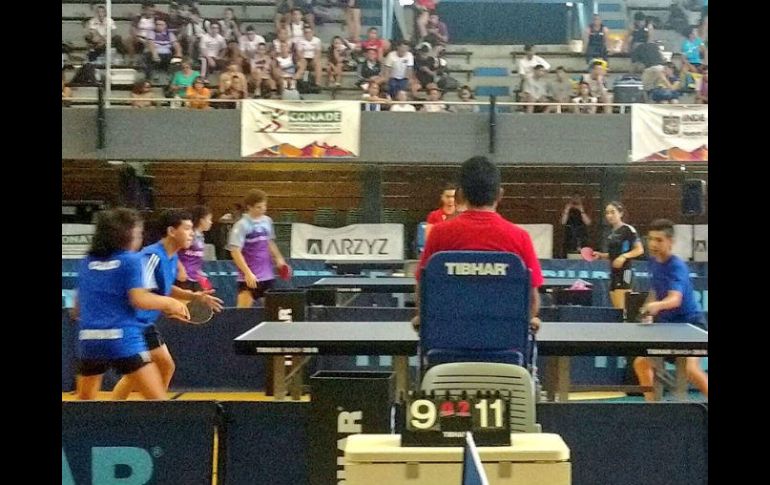 Marbella Aceves y Juan Gómez obtuvieron oro en la modalidad de dobles mixtos de la categoría sub-15. TWITTER / @codejalisco