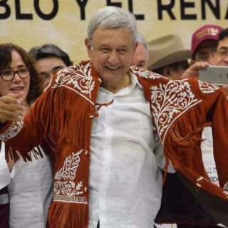 López Obrador descarta aliarse con partidos para 2018