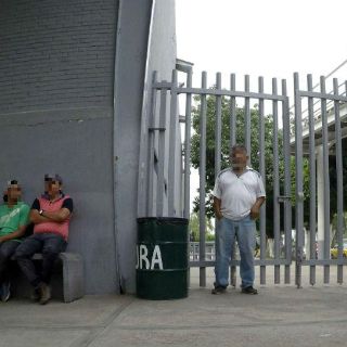 En Zapopan, los coyotes se llevan 1 de cada 4 trámites