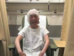 Manuel 'El Loco' Valdés fue sometido a una operación para erradicarle el tumor que tenía en la frente. TWITTER / @LocoValdesReal