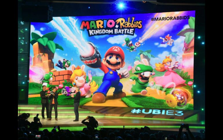 'Mario + Rabbids Kingdom Battle' fue presentado por Shigeru Miyamoto, padre de Mario. AFP / F. J. Brown