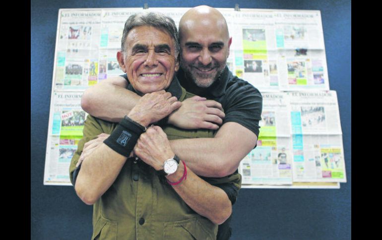 Padre e hijo. Los dos actores, listos para mostrar una nueva faceta en el Telmex. EL INFORMADOR / A. Camacho