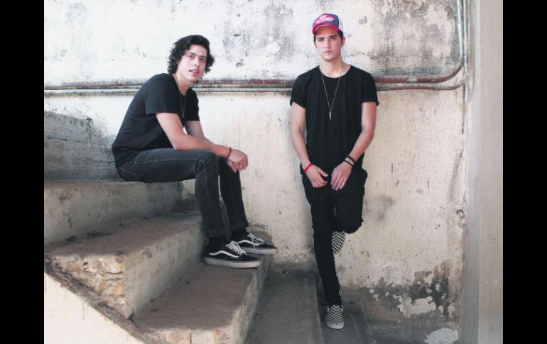 De visita. El dueto originario de Sonora estuvo en Guadalajara para promocionar su nuevo sencillo. EL INFORMADOR / A. Camacho