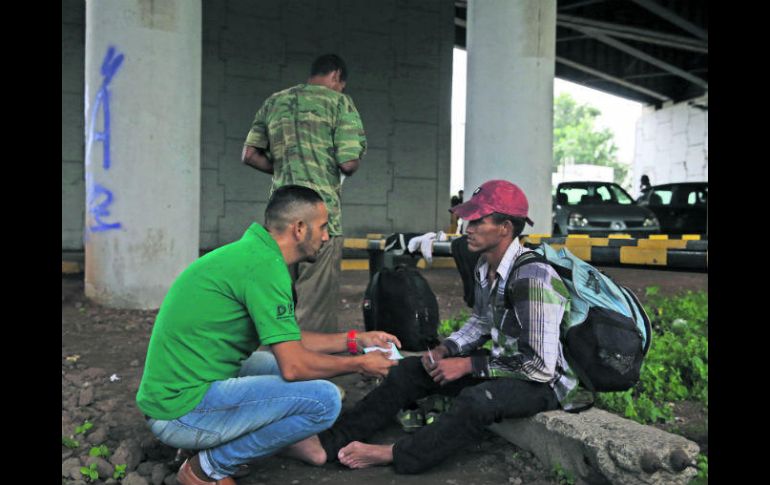 Actualmente, un equipo sale a las calles para invitar a las personas en situación de calle a pasar la noche en albergues. EL INFORMADOR /