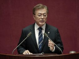 Una de los mayores retos que enfrenta el presidente Moon Jae-in es el del conflicto con su vecino del Norte. AFP / A. Young-joon