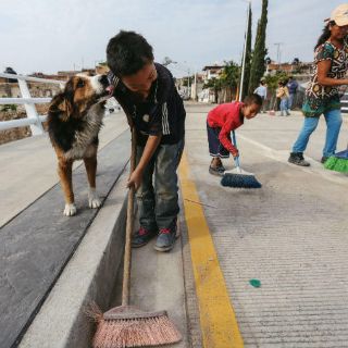 Pavimentación en las Mesas aumenta seguridad y servicios