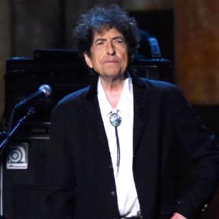 Acusan a Bob Dylan de plagio en su discurso para el Nobel