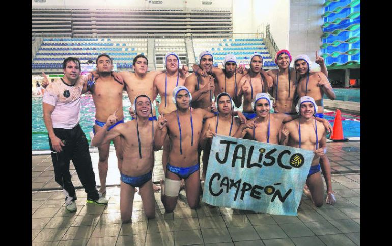 Dominio en casa. Jalisco se coronó como campeón en la disciplina de polo acuático. ESPECIAL /
