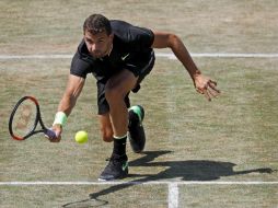 Pese a acumular 16 aces, Dimitrov no capitalizó ninguna de sus tres bolas de quiebre. EFE / R. Wittek