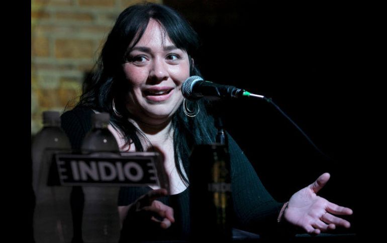 'Hace mucho que no estaba tan cerca de la gente, el que me observen tan cerca me hace confrontarme conmigo misma'. EFE / U. Ruiz