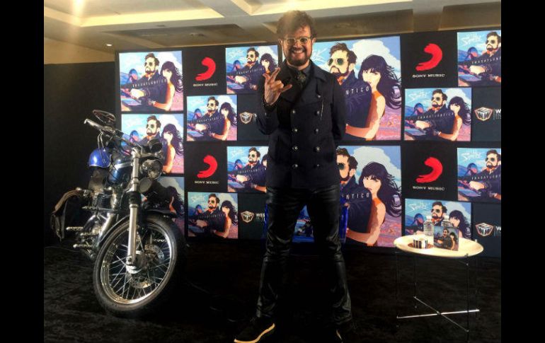 Aleks Syntek desea un concierto donde lo acompañen los cantantes originales de los temas, que además participaron en el disco. SUN / H. Montoya