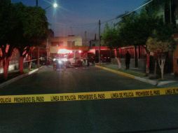 Elementos de Semefo acudieron para realzar el levantamiento de indicios. ESPECIAL /