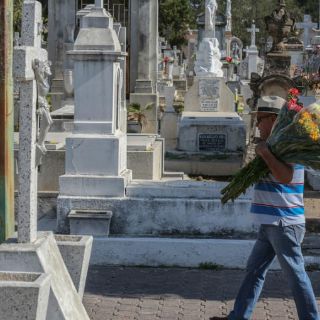 Listo, operativo por el Día del Padre en cementerios tapatíos