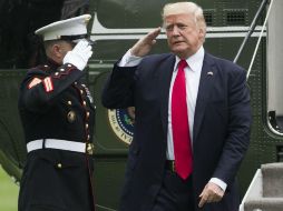 El reporte muestra que Trump renunció a más de 500 puestos, muchos de ellos un día antes de prestar juramento al cargo presidencial. AFP / S. Loeb