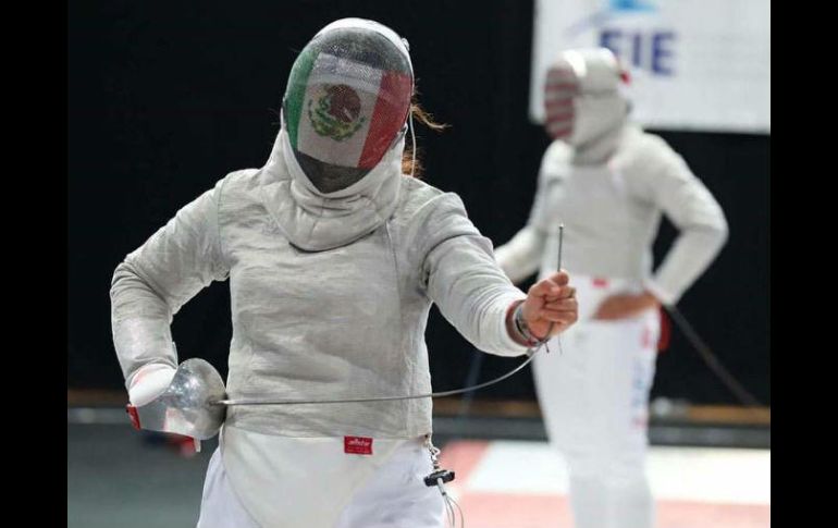 El equipo femenil de esgrima se impuso en las finales sobre su equivalente de Estados Unidos. FACEBOOK / EsgrimaMexico