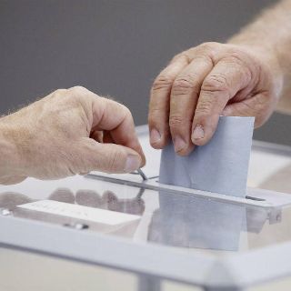 Inicia segunda vuelta de las elecciones parlamentarias francesas