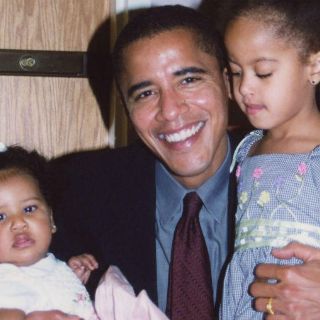 Barack Obama recibe felicitación de su esposa por el Día del Padre