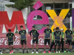 Los futbolistas mexicanos fueron sometidos a pruebas médicas y este martes reconocerán la cancha del estadio Olímpico de Sochi. MEXSPORT / O. Aguilar