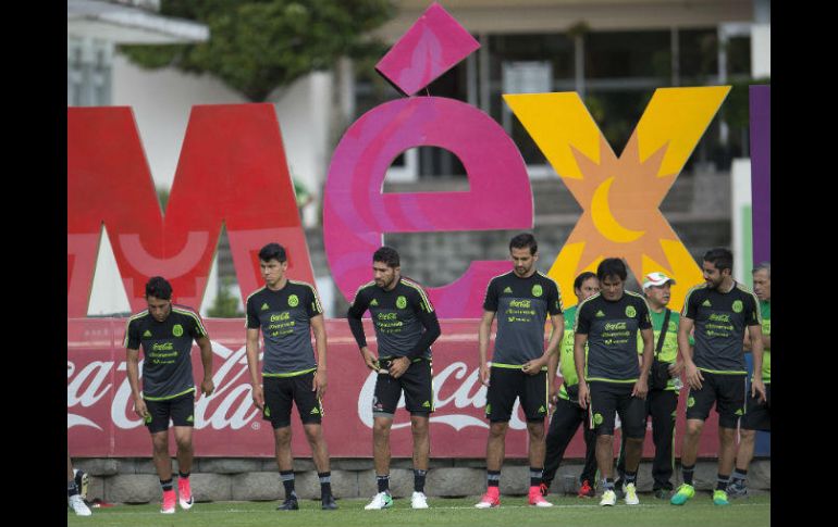 Los futbolistas mexicanos fueron sometidos a pruebas médicas y este martes reconocerán la cancha del estadio Olímpico de Sochi. MEXSPORT / O. Aguilar