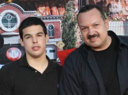 José Emiliano Aguilar fue arrestado en marzo por tratar de ingresar ilegalmente a EU a cuatro ciudadanos chinos. TWITTER / @Ventaneando13