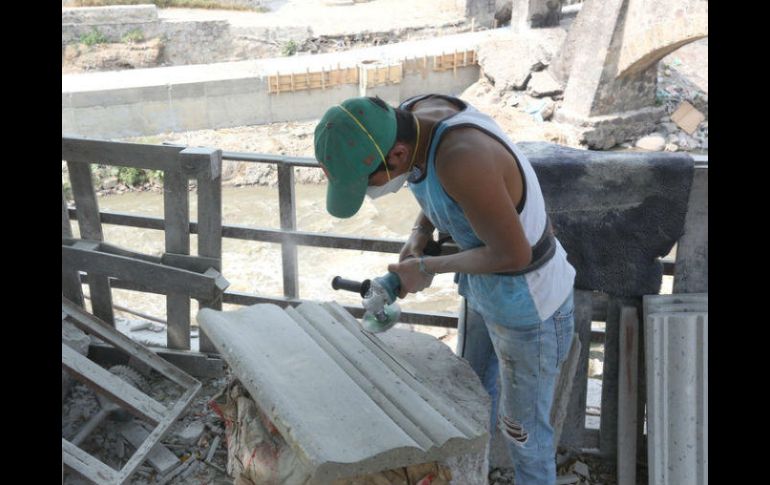 Sólo 4.9% de quienes dijeron pertenecer a la opción A, el color más oscuro de la escala, tiene estudios superiores. EL INFORMADOR / ARCHIVO