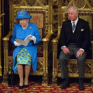 Isabel II detalla un programa legislativo dominado por el ‘Brexit’