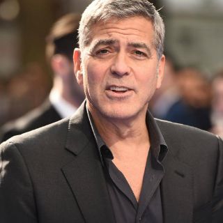 George Clooney vende su marca de tequila en mil MDD