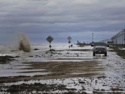 'Cindy' generó aguaceros intensos desde el extremo noroccidental de la península de Florida hasta el este de Texas. AP / M. Ciaglo