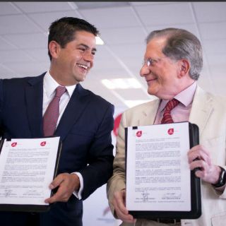 Firman convenio para vincular a recien egresados con empresas