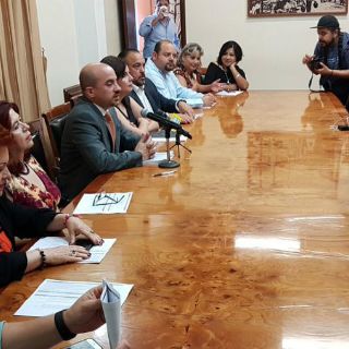 El diputado Enrique Aubry solicita licencia