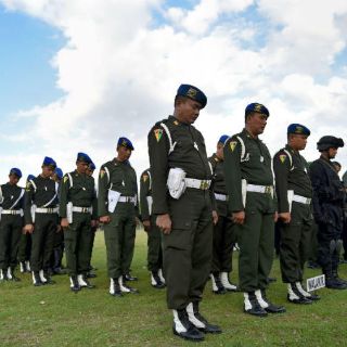 Obama y su familia llegan a la isla de Bali de vacaciones
