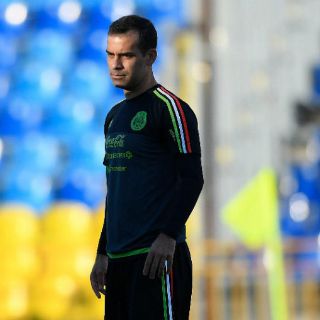 Lesiones en el Tri abren la puerta a 'Rafa' Márquez