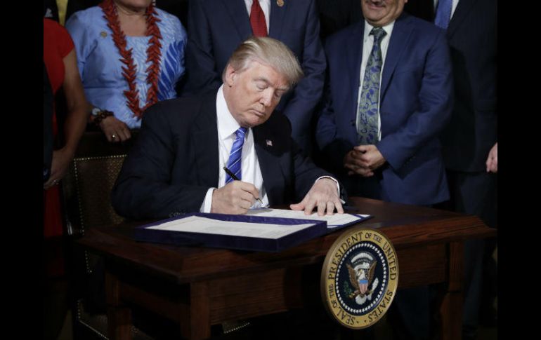 De no haber orden judicial contra el recurso respaldado por Donald Trump, debería entrar en vigor el 1 de septiembre. AP / E. Vucci